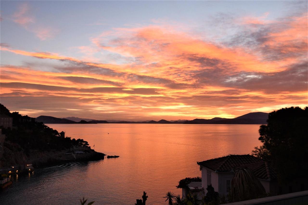 Villa Sunset Hydra Eksteriør billede