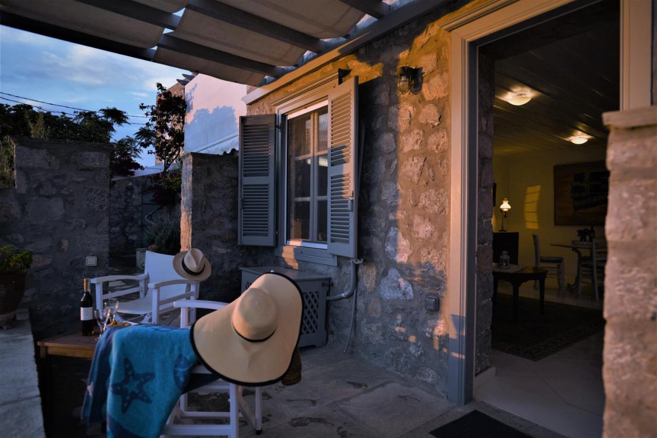Villa Sunset Hydra Eksteriør billede